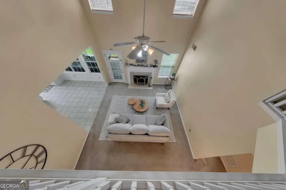 120 Silverleaf LN Dallas, GA 30157