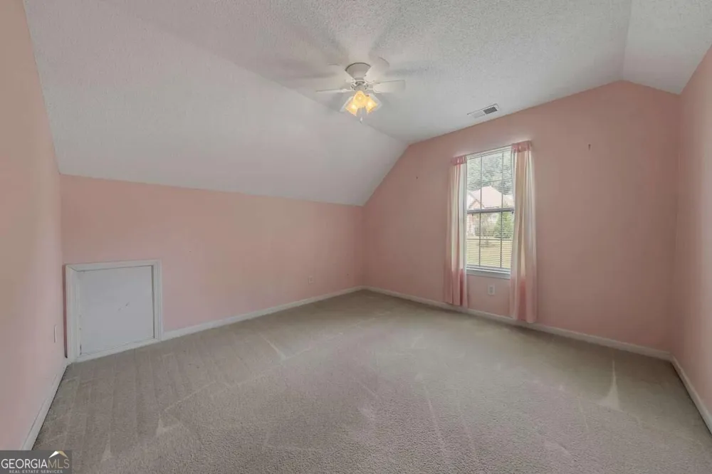 120 Silverleaf LN Dallas, GA 30157
