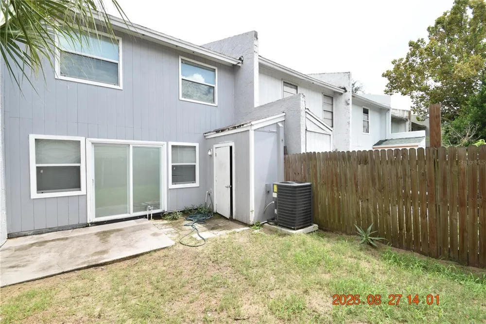 5009 TERRACE VILLAGE LANE Tampa, FL 33617