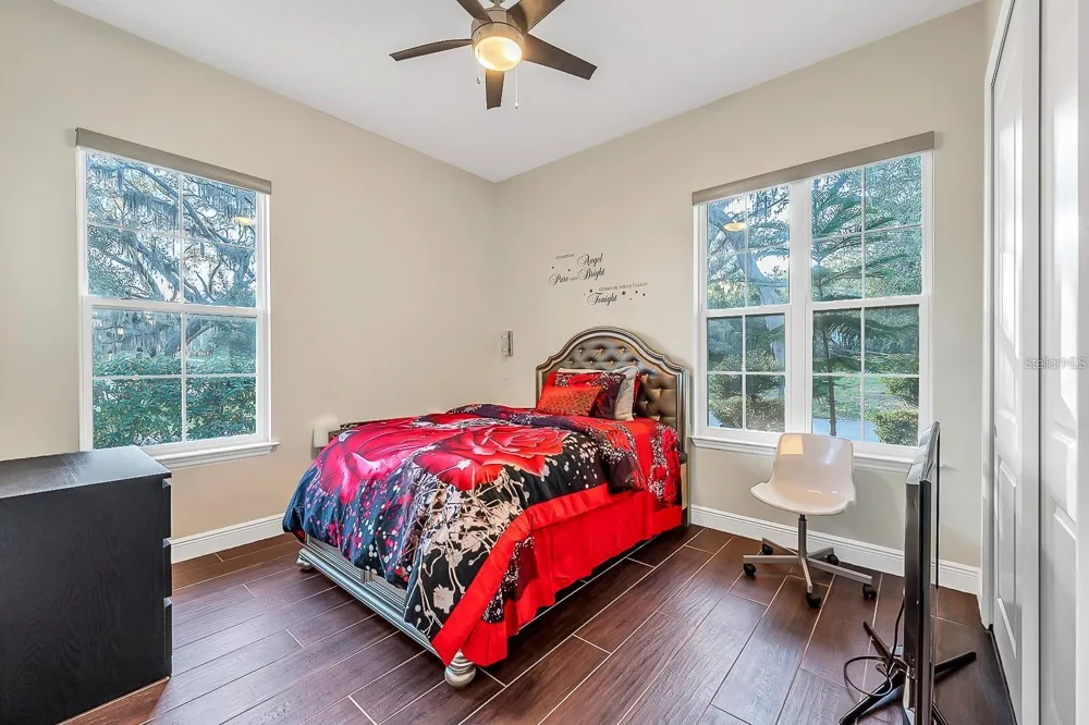 9606 RIPLEY ROAD Thonotosassa, FL 33592