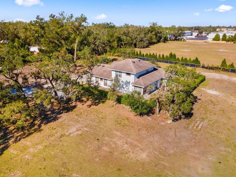 9606 RIPLEY ROAD Thonotosassa, FL 33592