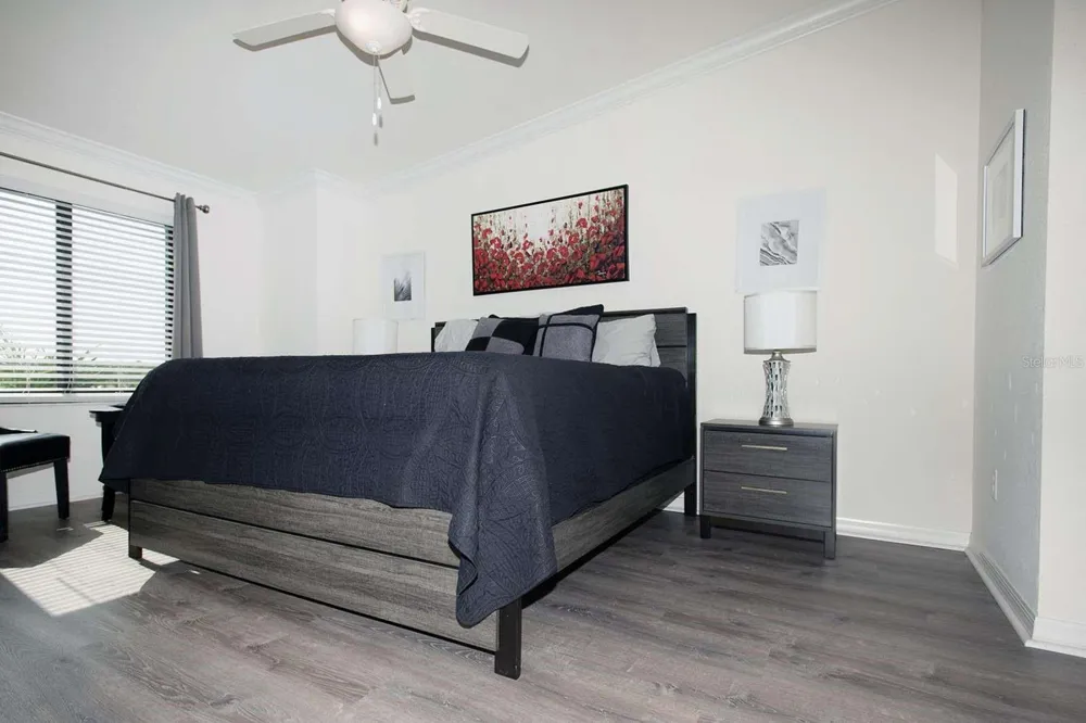 5557 PALMER CIRCLE #205 Bradenton, FL 34211