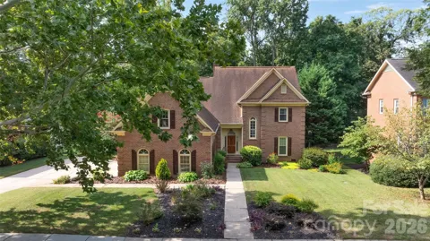 10108 Lampkin Way
