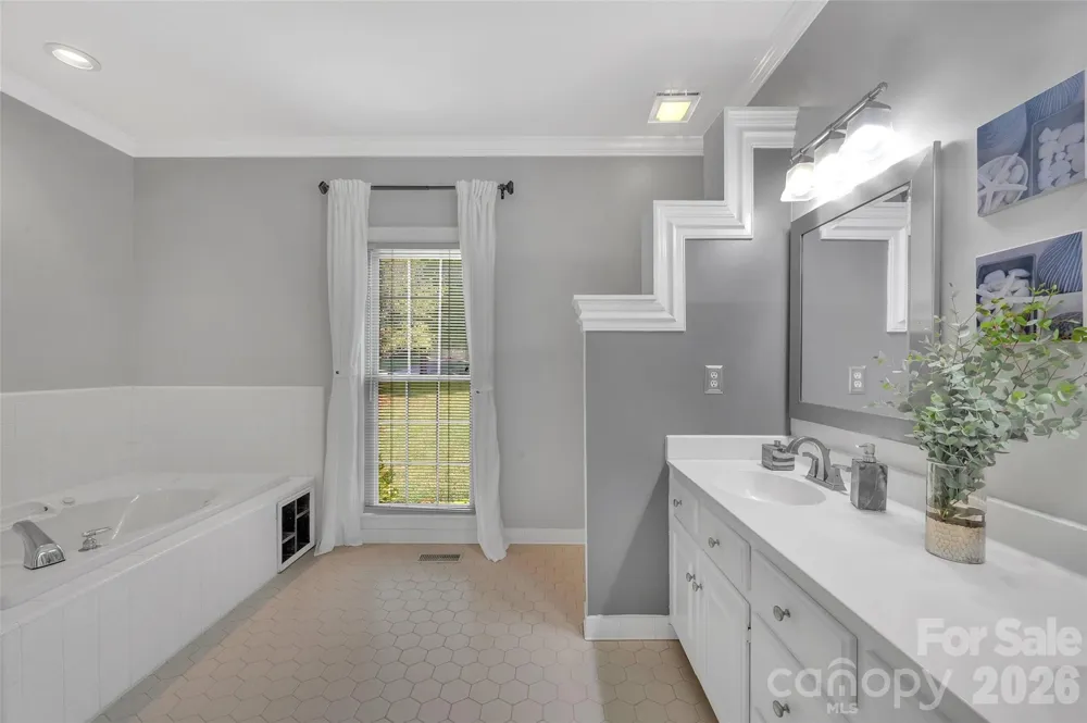 10108 Lampkin Way Charlotte, NC 28269