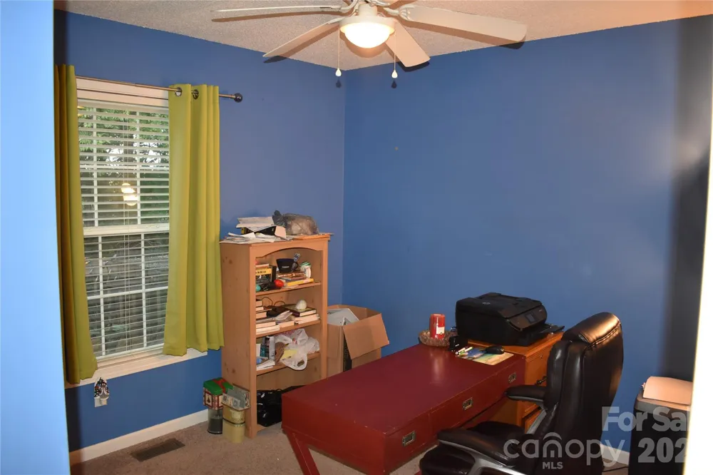 26 Chipmunk Ridge Marion, NC 28752