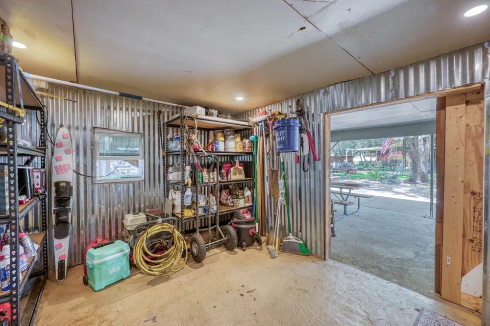 1001 Shorewood Drive Granite Shoals, TX 78654