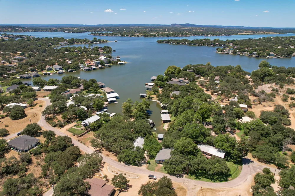 1001 Shorewood Drive Granite Shoals, TX 78654