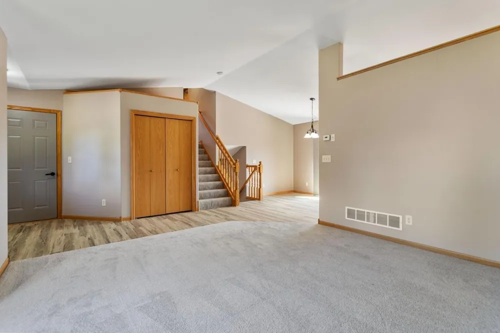 805 Pond View Court Braham, MN 55006