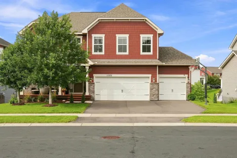 11572 Pineridge Way