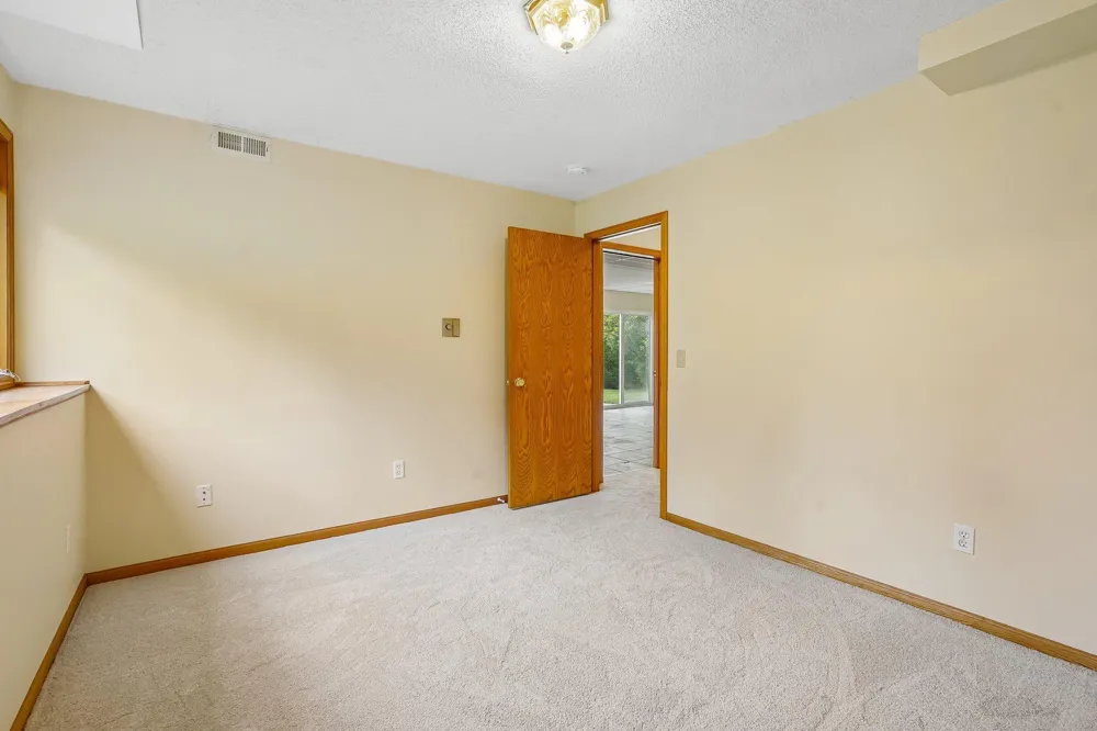 31121 Idalia Avenue Northfield, MN 55057