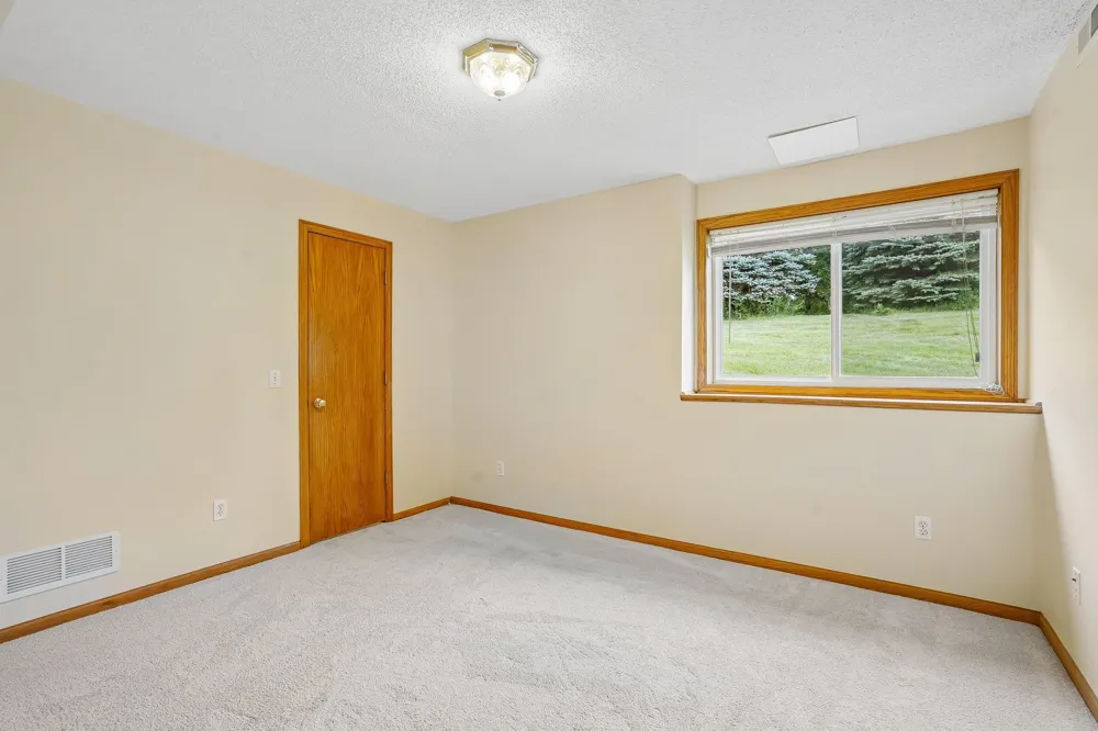 31121 Idalia Avenue Northfield, MN 55057