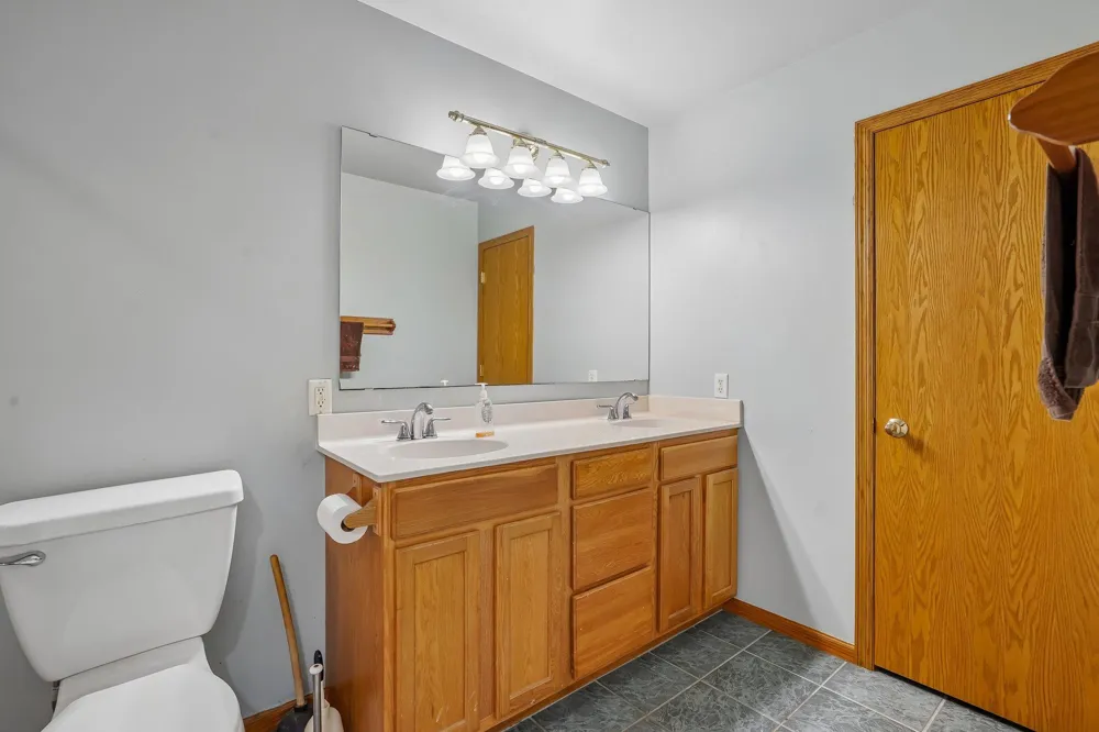 31121 Idalia Avenue Northfield, MN 55057