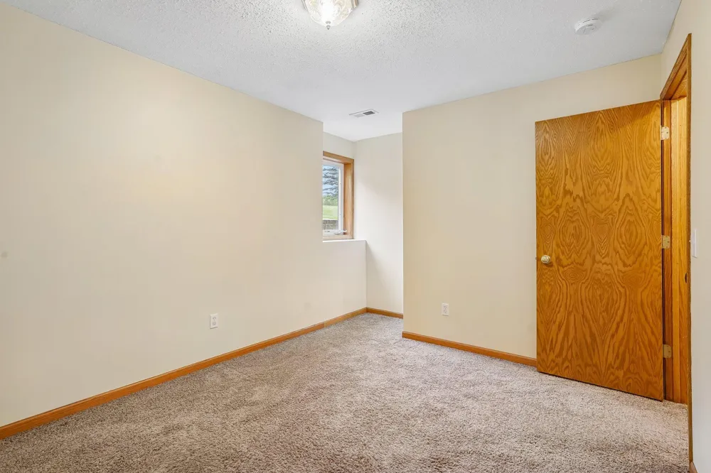 31121 Idalia Avenue Northfield, MN 55057