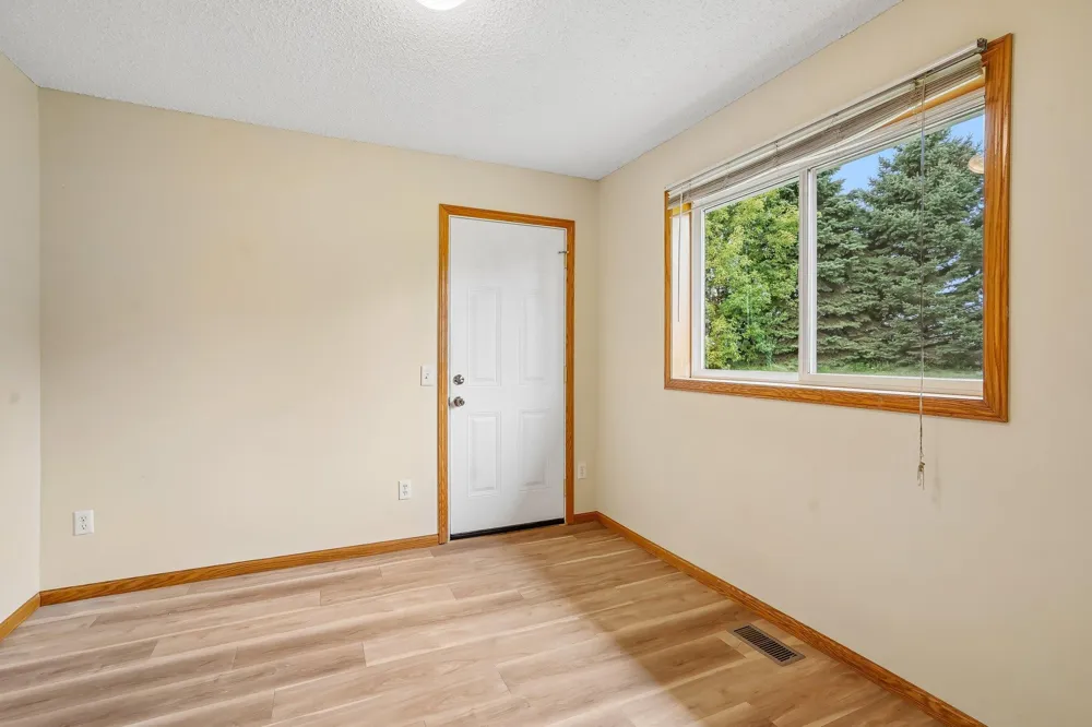 31121 Idalia Avenue Northfield, MN 55057