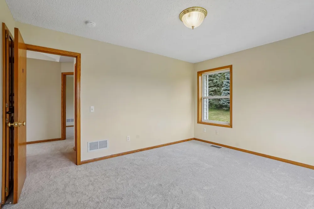 31121 Idalia Avenue Northfield, MN 55057