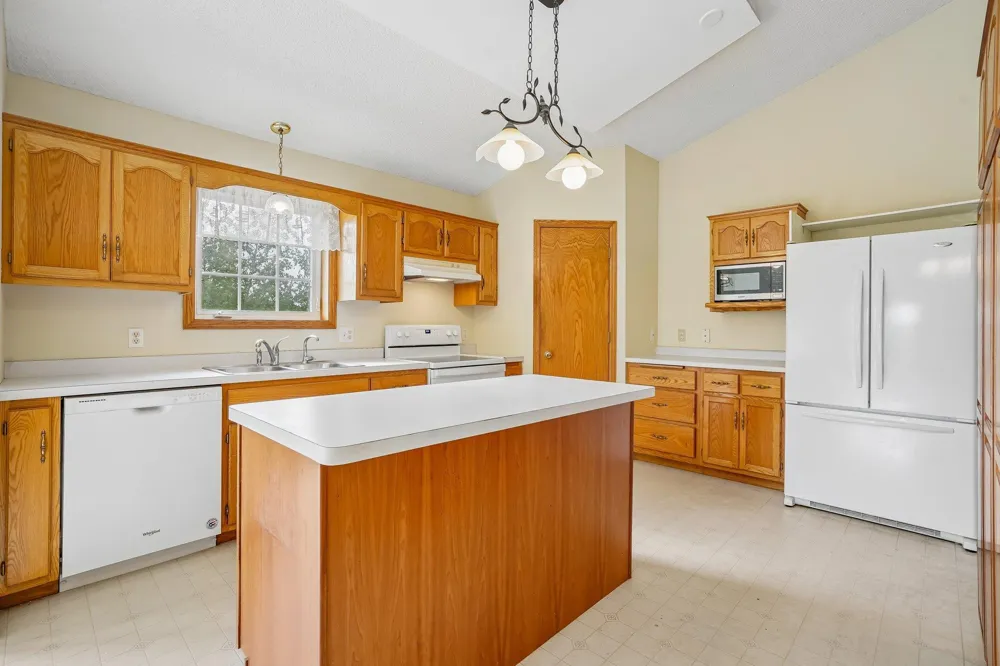 31121 Idalia Avenue Northfield, MN 55057