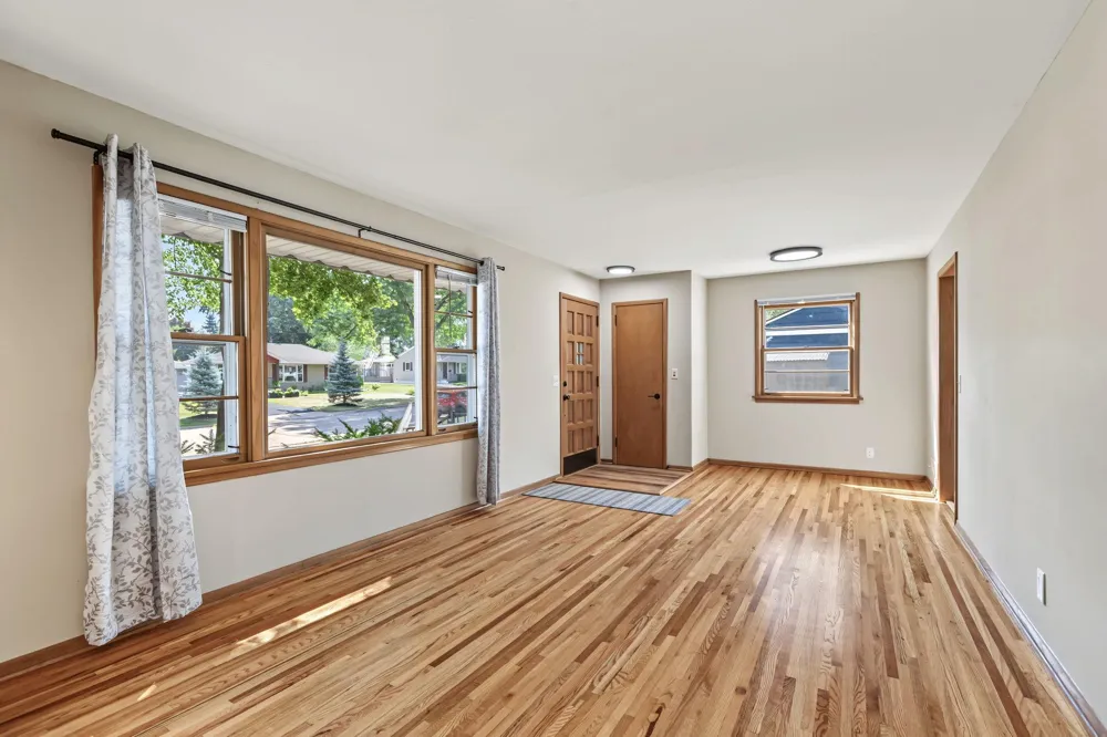 2938 Washburn Circle Richfield, MN 55423