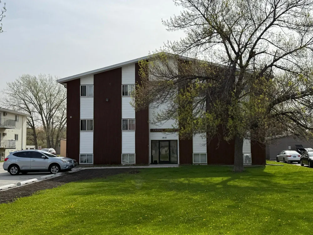 1510 E Gateway Circle S Fargo, ND 58103