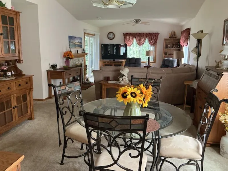 10577 Sycamore Street NW Coon Rapids, MN 55433