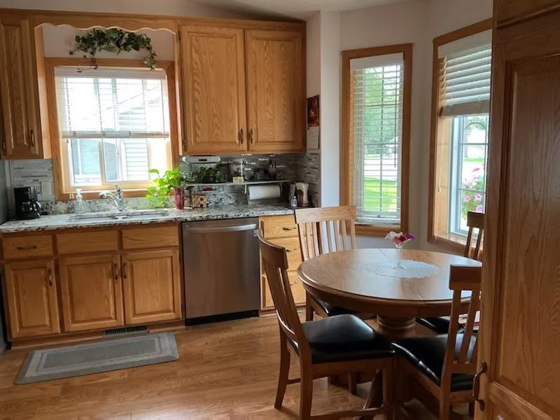 10577 Sycamore Street NW Coon Rapids, MN 55433