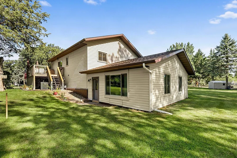 6992 43rd Avenue SE Saint Cloud, MN 56304