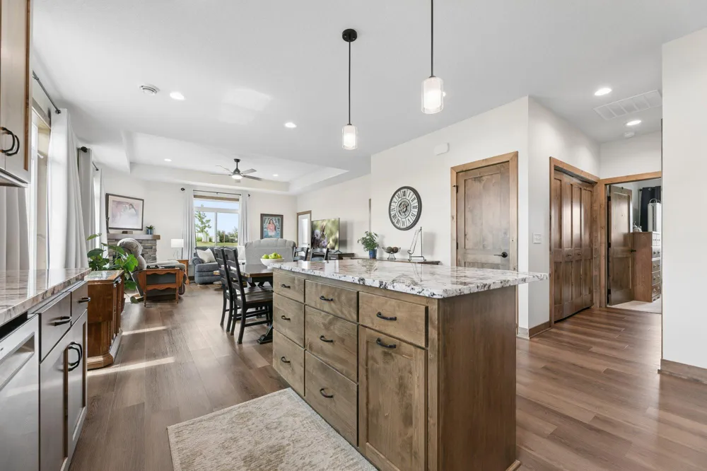 1352 Bradford Street SE Hutchinson, MN 55350