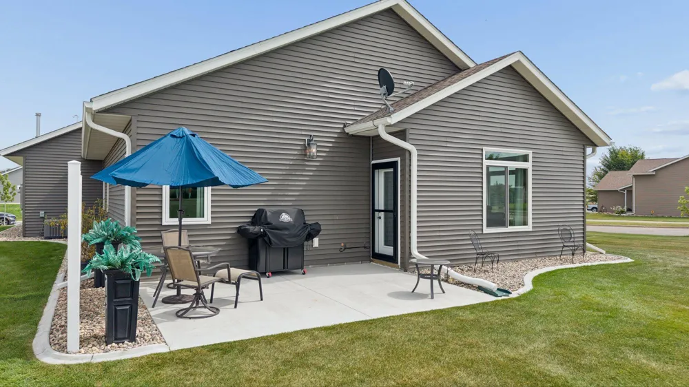 1352 Bradford Street SE Hutchinson, MN 55350