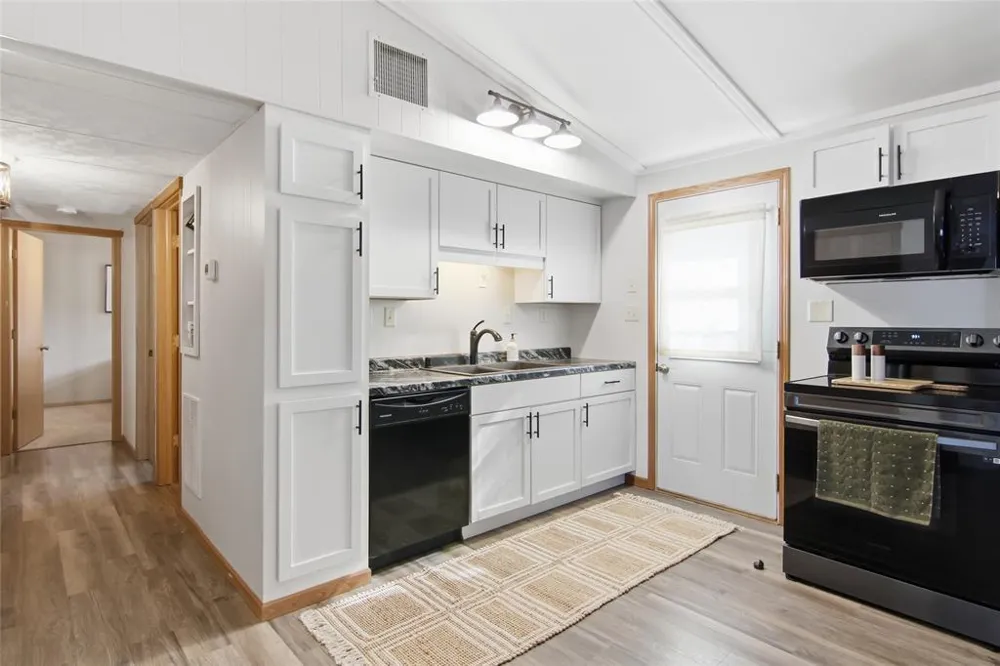 616 Truax Boulevard Eau Claire, WI 54703