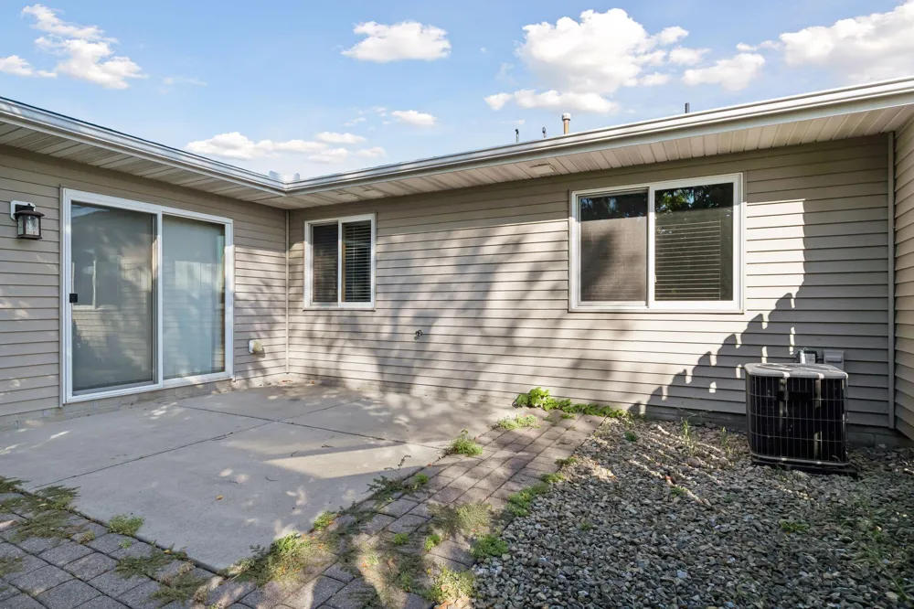 527 4th Circle Drive SE Lonsdale, MN 55046