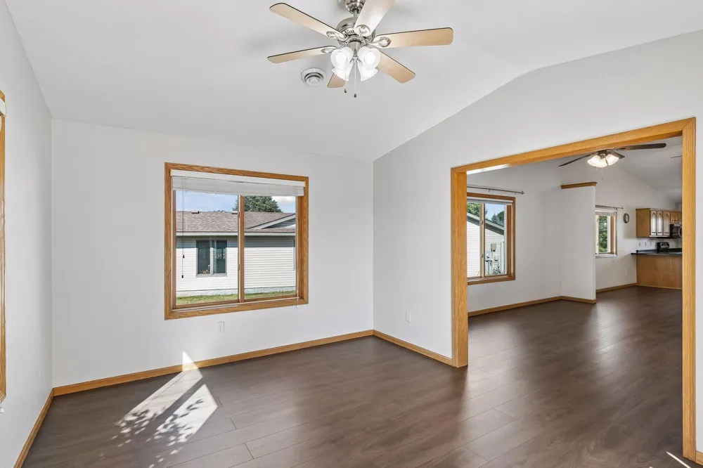 527 4th Circle Drive SE Lonsdale, MN 55046