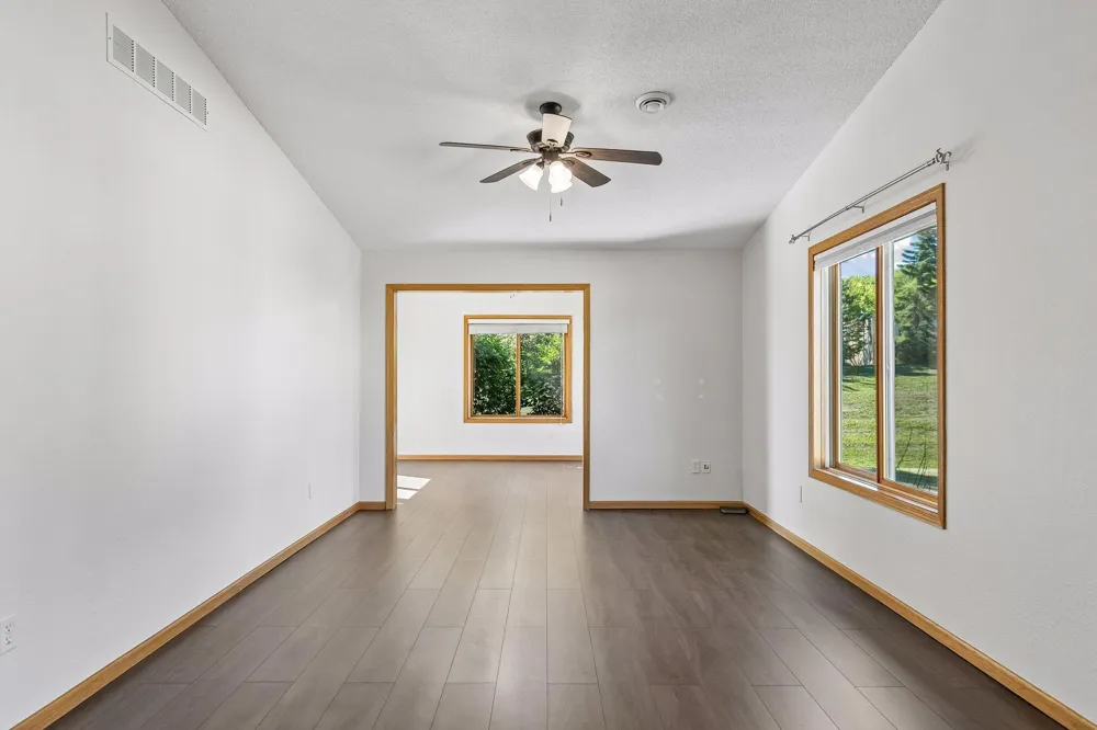 527 4th Circle Drive SE Lonsdale, MN 55046