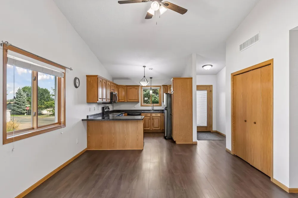 527 4th Circle Drive SE Lonsdale, MN 55046
