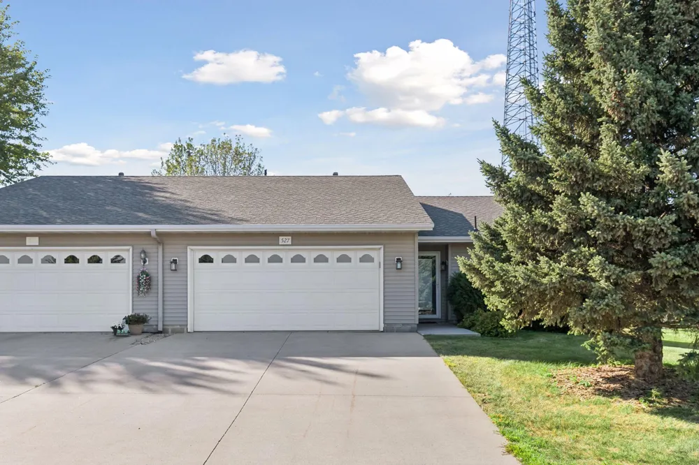 527 4th Circle Drive SE Lonsdale, MN 55046