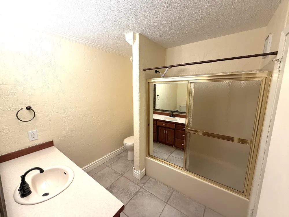 1625 30th Avenue S Fargo, ND 58103