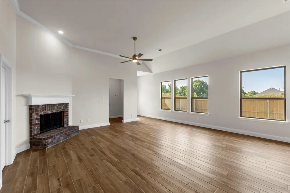 111 WATERCREST LANE Glenn Heights, TX 75154