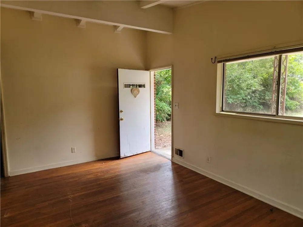 4218 Chamblee Tucker Road Doraville, GA 30340