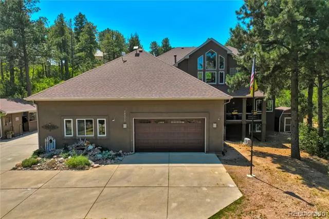 14375 Timber Trail Larkspur, CO 80118