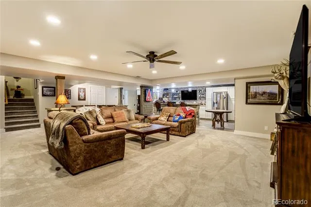 14375 Timber Trail Larkspur, CO 80118