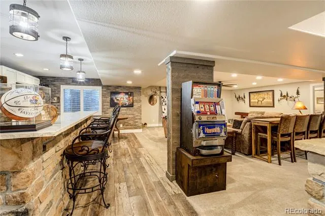 14375 Timber Trail Larkspur, CO 80118