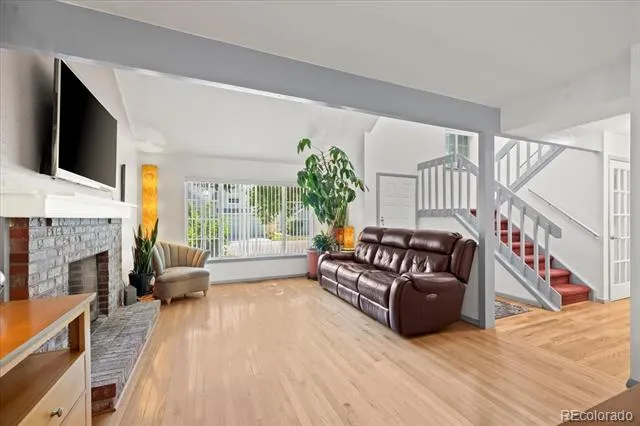 8060 Meadowdale Square Niwot, CO 80503