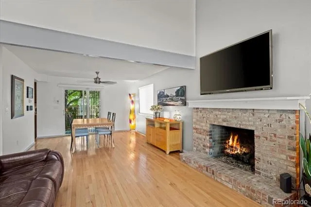 8060 Meadowdale Square Niwot, CO 80503