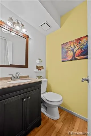 8060 Meadowdale Square Niwot, CO 80503