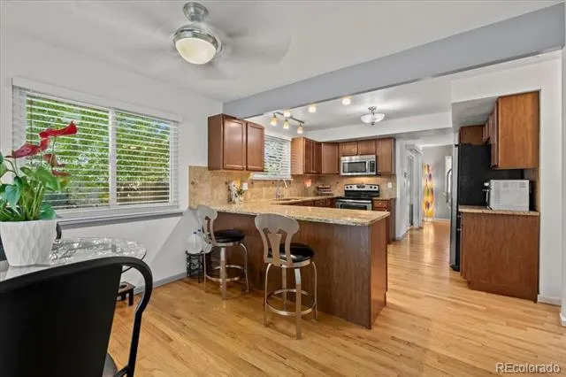 8060 Meadowdale Square Niwot, CO 80503