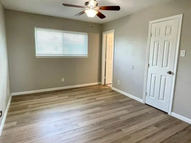 1914 Larrabee Street #3 Seabrook, TX 77586