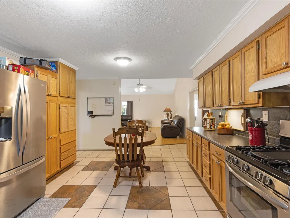 9313 State Highway 61 Hankamer, TX 77560