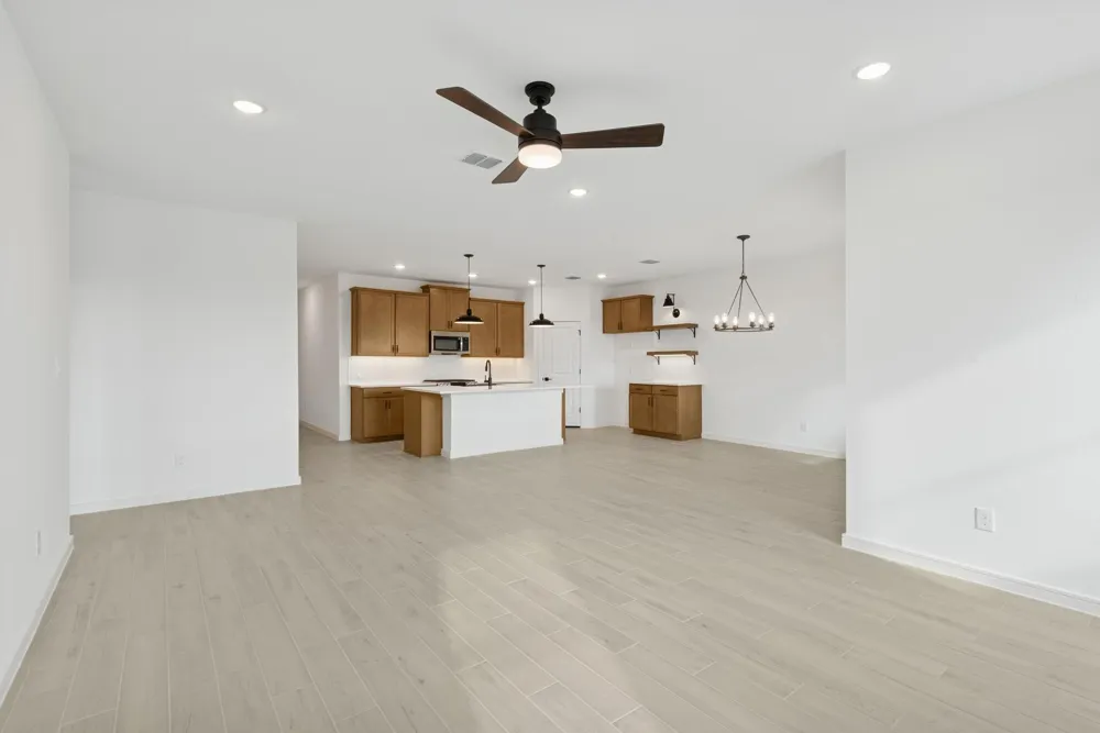 243 Ice Shore Trail Dayton, TX 77535