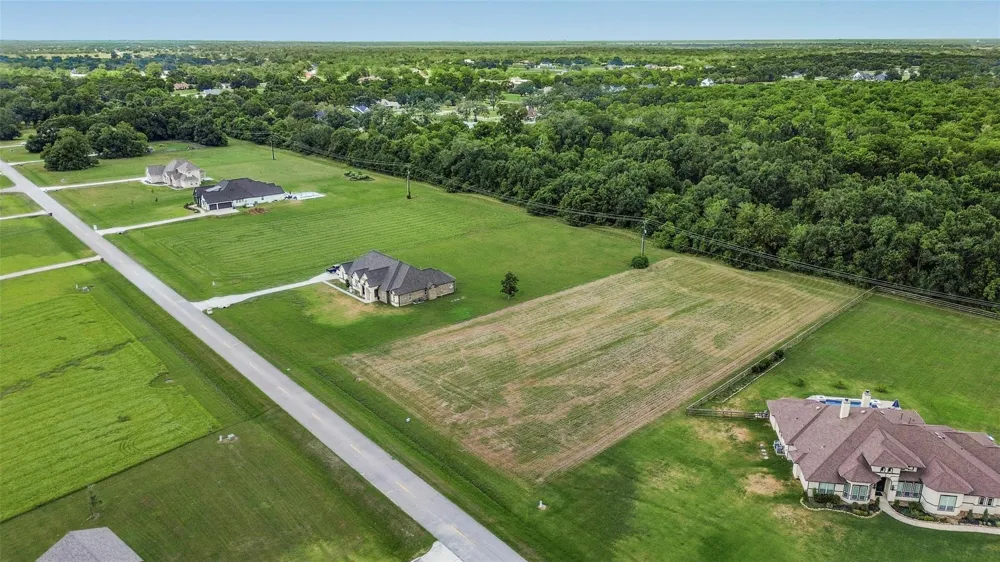 16614 Hamill Drive Rosharon, TX 77583