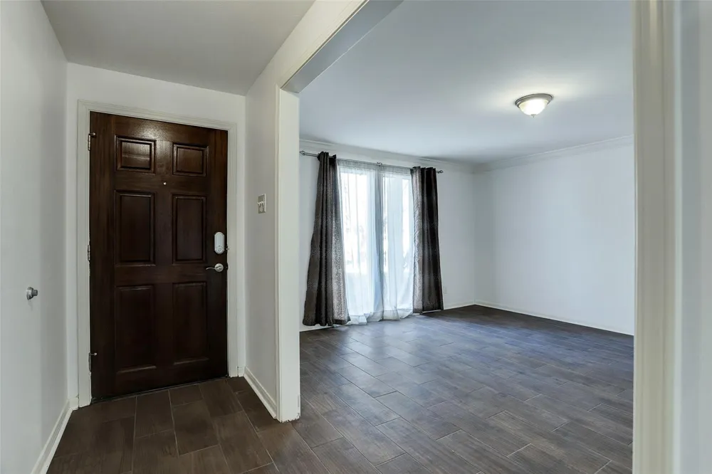 5827 Farwell Drive Houston, TX 77035