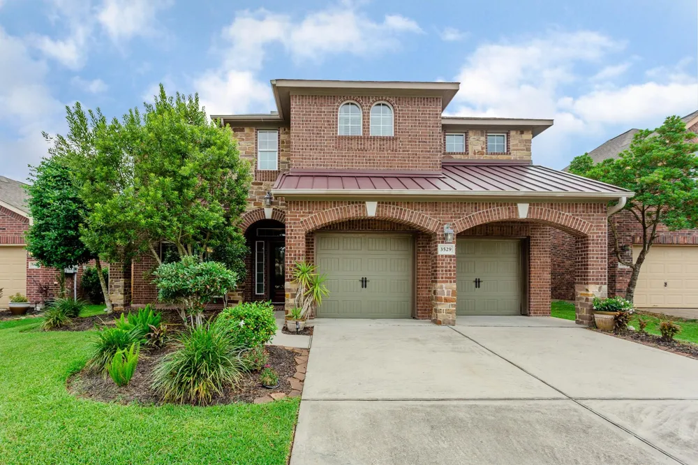 3529 Firenze Drive Friendswood, TX 77546