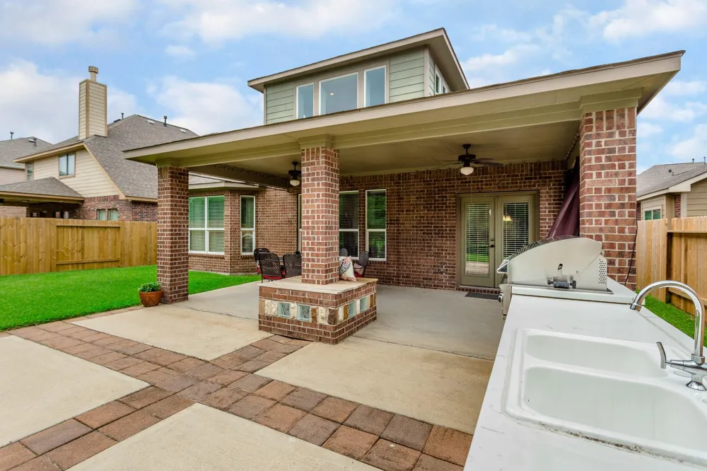 3529 Firenze Drive Friendswood, TX 77546